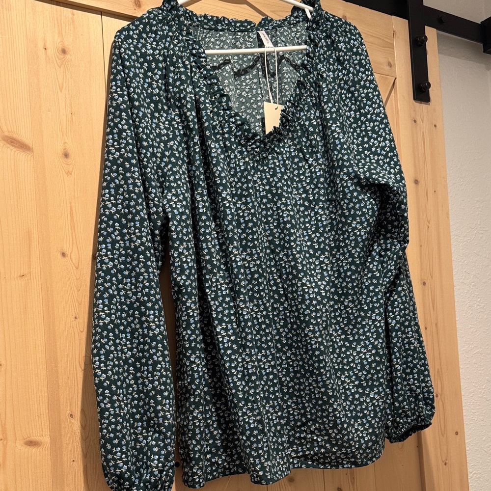Floral Green Women's Top